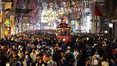 İstanbul nüfusuyla 131 ülkeyi geride bıraktı - Son Dakika Haberleri